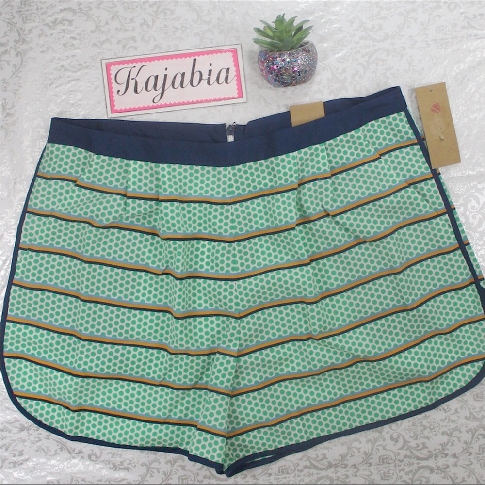 CREMIUX Brights and Stripes Shorts. Size 10